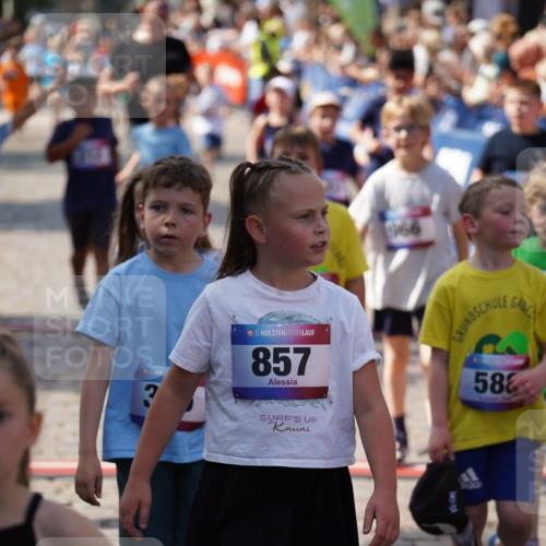 13.06.2025 - Holstenköstenlauf Felixshl http://msf.ph/oto/7923819 13.06.2025 16:08:07 Laufen 209, 212, 288, 435, 441, 448, 453, 468, 700, 701, 862, 966, 976, 1044, 1046, 1148, 1151, 1216, 1304 meine-sportfotos.de