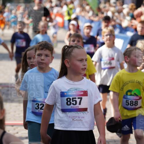 13.06.2025 - Holstenköstenlauf Felixshl http://msf.ph/oto/7923821 13.06.2025 16:08:07 Laufen 209, 212, 288, 435, 441, 448, 453, 468, 700, 701, 862, 966, 976, 1044, 1046, 1148, 1151, 1216, 1304 meine-sportfotos.de