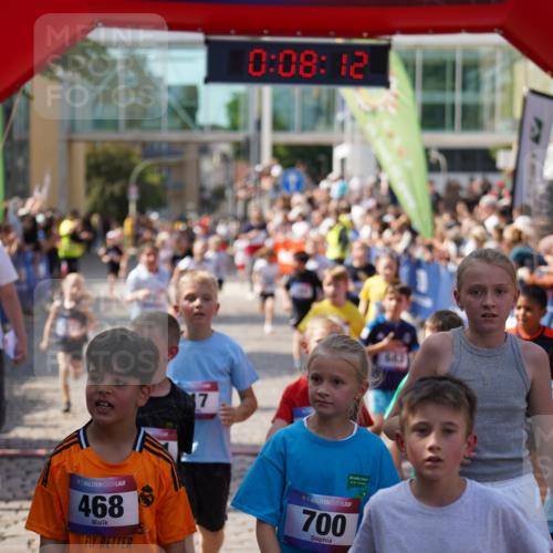 13.06.2025 - Holstenköstenlauf Felixshl http://msf.ph/oto/7923858 13.06.2025 16:08:21 Laufen 7, 191, 317, 454, 578, 582, 683, 695, 854, 956, 967, 1145, 1152, 1204 meine-sportfotos.de