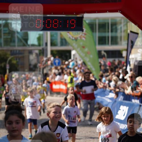 13.06.2025 - Holstenköstenlauf Felixshl http://msf.ph/oto/7923870 13.06.2025 16:08:28 Laufen 289, 433, 446, 450, 469, 597, 695, 854, 856, 967, 1145, 1204, 1209, 1210, 1213, 1302, 1385, 1421 meine-sportfotos.de