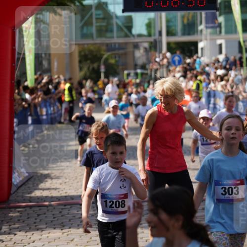 13.06.2025 - Holstenköstenlauf Felixshl http://msf.ph/oto/7923942 13.06.2025 16:08:45 Laufen 202, 290, 291, 303, 685, 686, 692, 711, 839, 843, 845, 858, 859, 861, 964, 1051, 1208, 1214, 1305, 1311, 1314, 1315, 1857 meine-sportfotos.de