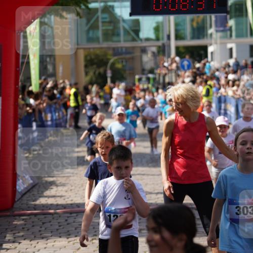 13.06.2025 - Holstenköstenlauf Felixshl http://msf.ph/oto/7923944 13.06.2025 16:08:46 Laufen 202, 290, 291, 303, 685, 686, 692, 711, 839, 843, 845, 858, 859, 861, 964, 1051, 1214, 1305, 1311, 1314, 1315, 1857 meine-sportfotos.de