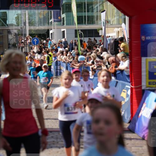 13.06.2025 - Holstenköstenlauf Felixshl http://msf.ph/oto/7923946 13.06.2025 16:08:48 Laufen 202, 290, 291, 292, 685, 686, 692, 711, 717, 839, 841, 843, 858, 859, 861, 1214, 1311, 1315, 1857 meine-sportfotos.de
