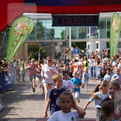 13.06.2025 - Holstenköstenlauf Felixshl http://msf.ph/oto/7923969 13.06.2025 16:08:54 Laufen 198, 200, 202, 290, 292, 318, 437, 440, 457, 599, 682, 685, 692, 704, 711, 717, 841, 971, 972, 977, 1182, 1315, 1820, 1857 meine-sportfotos.de