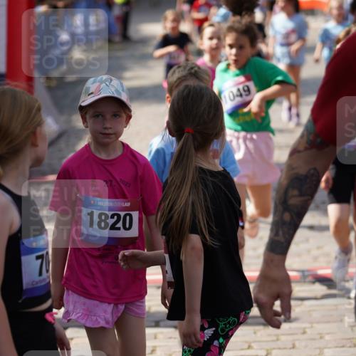 13.06.2025 - Holstenköstenlauf Felixshl http://msf.ph/oto/7924005 13.06.2025 16:09:06 Laufen 287, 299, 309, 318, 436, 443, 447, 691, 849, 977, 1047, 1049, 1050, 1307, 1310, 1820 meine-sportfotos.de