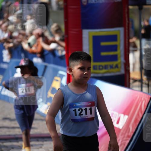 13.06.2025 - Holstenköstenlauf Felixshl http://msf.ph/oto/7924038 13.06.2025 16:09:21 Laufen 211, 576, 586, 600, 689, 707, 708, 852, 978, 979, 1042, 1052, 1211, 1424, 1833, 1946 meine-sportfotos.de