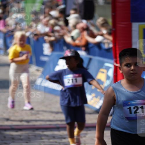 13.06.2025 - Holstenköstenlauf Felixshl http://msf.ph/oto/7924040 13.06.2025 16:09:22 Laufen 211, 576, 586, 600, 689, 690, 707, 708, 852, 978, 979, 1042, 1052, 1424, 1833 meine-sportfotos.de