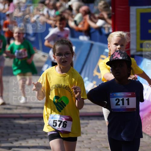 13.06.2025 - Holstenköstenlauf Felixshl http://msf.ph/oto/7924048 13.06.2025 16:09:24 Laufen 211, 576, 586, 600, 689, 690, 707, 708, 852, 978, 979, 1042, 1052, 1203, 1424, 1833 meine-sportfotos.de