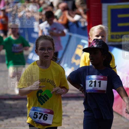 13.06.2025 - Holstenköstenlauf Felixshl http://msf.ph/oto/7924052 13.06.2025 16:09:25 Laufen 576, 586, 600, 689, 690, 707, 708, 852, 968, 978, 979, 1042, 1052, 1203, 1424, 1833 meine-sportfotos.de