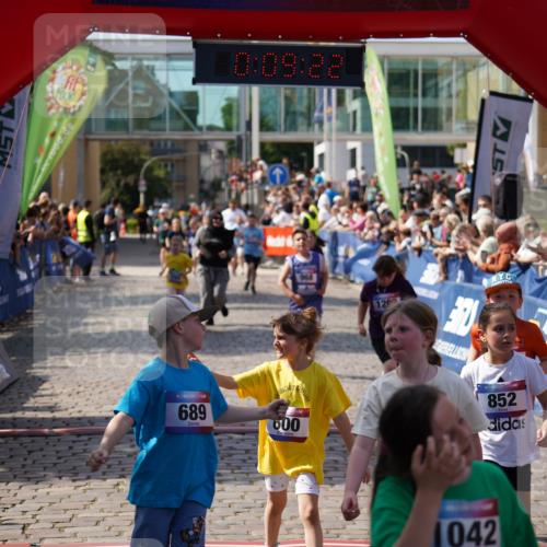 13.06.2025 - Holstenköstenlauf Felixshl http://msf.ph/oto/7924074 13.06.2025 16:09:32 Laufen 313, 594, 600, 690, 852, 968, 1203, 1212, 1309 meine-sportfotos.de