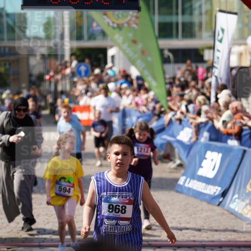13.06.2025 - Holstenköstenlauf Felixshl http://msf.ph/oto/7924088 13.06.2025 16:09:36 Laufen 313, 326, 594, 968, 1186, 1203, 1212, 1308, 1309, 1312 meine-sportfotos.de