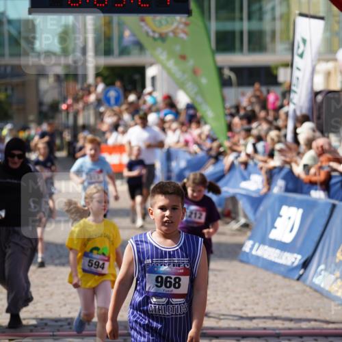 13.06.2025 - Holstenköstenlauf Felixshl http://msf.ph/oto/7924090 13.06.2025 16:09:36 Laufen 313, 326, 594, 968, 1186, 1203, 1212, 1308, 1309, 1312 meine-sportfotos.de
