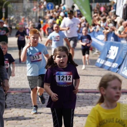 13.06.2025 - Holstenköstenlauf Felixshl http://msf.ph/oto/7924101 13.06.2025 16:09:39 Laufen 313, 326, 594, 969, 1186, 1212, 1308, 1309, 1312 meine-sportfotos.de