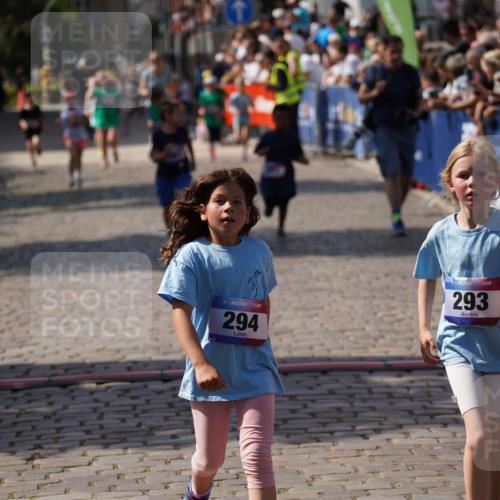 13.06.2025 - Holstenköstenlauf Felixshl http://msf.ph/oto/7924190 13.06.2025 16:10:01 Laufen 119, 201, 293, 294, 705, 961 meine-sportfotos.de
