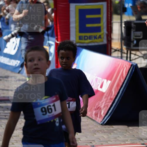 13.06.2025 - Holstenköstenlauf Felixshl http://msf.ph/oto/7924231 13.06.2025 16:10:08 Laufen 115, 119, 122, 190, 201, 455, 705, 866, 961, 1834 meine-sportfotos.de