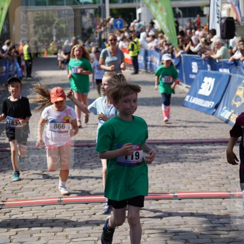 13.06.2025 - Holstenköstenlauf Felixshl http://msf.ph/oto/7924235 13.06.2025 16:10:11 Laufen 115, 119, 122, 190, 455, 705, 864, 866, 1834 meine-sportfotos.de