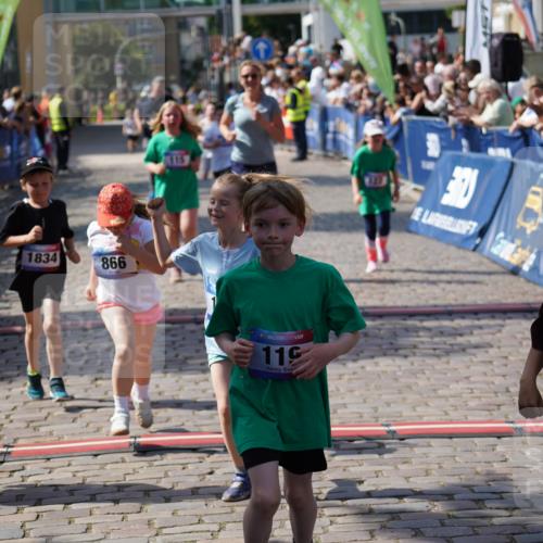 13.06.2025 - Holstenköstenlauf Felixshl http://msf.ph/oto/7924237 13.06.2025 16:10:12 Laufen 115, 119, 122, 190, 455, 705, 864, 866, 1834 meine-sportfotos.de