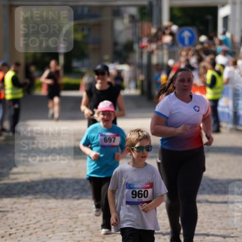 13.06.2025 - Holstenköstenlauf Felixshl http://msf.ph/oto/7924277 13.06.2025 16:10:26 Laufen 17, 697, 960, 1207, 1851 meine-sportfotos.de