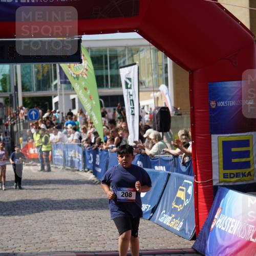 13.06.2025 - Holstenköstenlauf Felixshl http://msf.ph/oto/7924305 13.06.2025 16:10:49 Laufen 206, 207, 208 meine-sportfotos.de