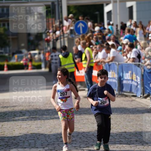 13.06.2025 - Holstenköstenlauf Felixshl http://msf.ph/oto/7924325 13.06.2025 16:10:53 Laufen 206, 207, 208 meine-sportfotos.de