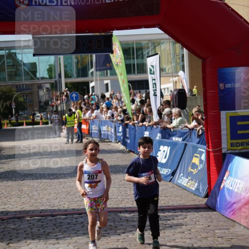 13.06.2025 - Holstenköstenlauf Felixshl http://msf.ph/oto/7924331 13.06.2025 16:10:57 Laufen 206, 207 meine-sportfotos.de