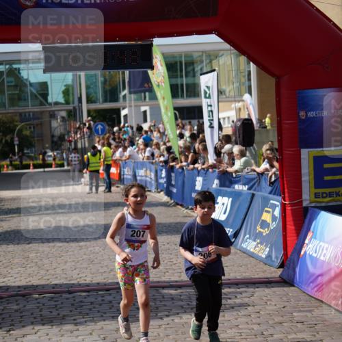 13.06.2025 - Holstenköstenlauf Felixshl http://msf.ph/oto/7924333 13.06.2025 16:10:57 Laufen 206, 207 meine-sportfotos.de