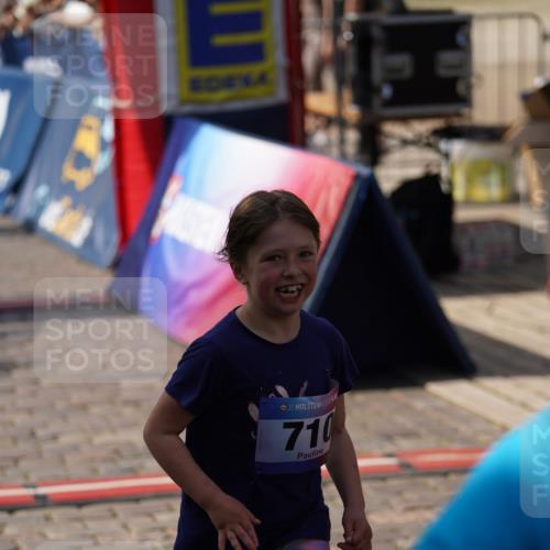 13.06.2025 - Holstenköstenlauf Felixshl http://msf.ph/oto/7924373 13.06.2025 16:12:14 Laufen 710, 715 meine-sportfotos.de