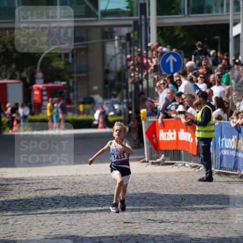 13.06.2025 - Holstenköstenlauf Felixshl http://msf.ph/oto/7924384 13.06.2025 16:19:51 Laufen 1433 meine-sportfotos.de