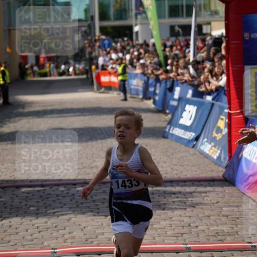 13.06.2025 - Holstenköstenlauf Felixshl http://msf.ph/oto/7924403 13.06.2025 16:19:55 Laufen 1433 meine-sportfotos.de