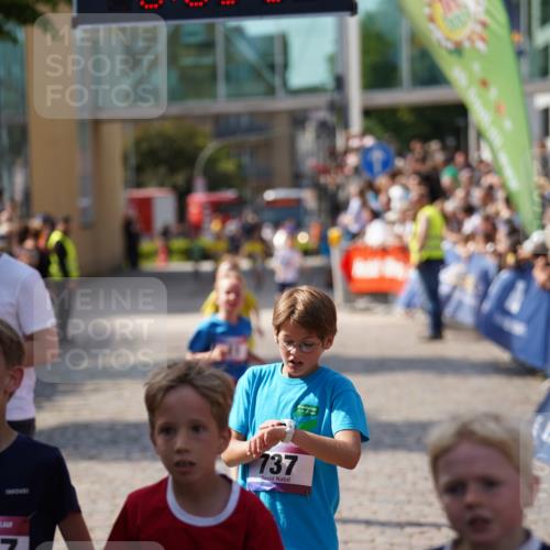 13.06.2025 - Holstenköstenlauf Felixshl http://msf.ph/oto/7924459 13.06.2025 16:20:28 Laufen 11, 12, 619, 737, 1137, 1140, 1333 meine-sportfotos.de
