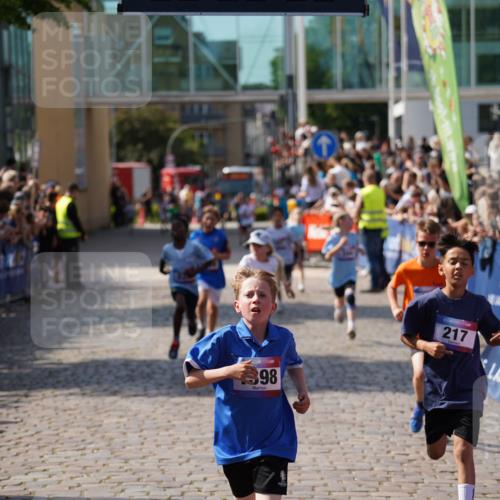 13.06.2025 - Holstenköstenlauf Felixshl http://msf.ph/oto/7924538 13.06.2025 16:20:48 Laufen 157, 217, 228, 344, 357, 498, 889, 1001, 1338, 1398 meine-sportfotos.de
