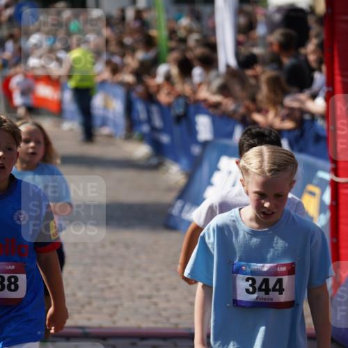 13.06.2025 - Holstenköstenlauf Felixshl http://msf.ph/oto/7924576 13.06.2025 16:20:55 Laufen 228, 344, 357, 983, 1001, 1054, 1144, 1277, 1338, 1397, 1849 meine-sportfotos.de