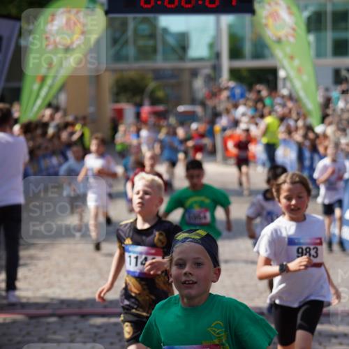 13.06.2025 - Holstenköstenlauf Felixshl http://msf.ph/oto/7924613 13.06.2025 16:21:02 Laufen 352, 358, 492, 722, 891, 983, 993, 1054, 1143, 1144, 1275, 1277, 1397, 1415, 1416, 1425, 1849 meine-sportfotos.de