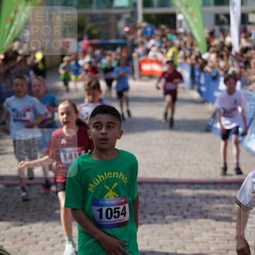 13.06.2025 - Holstenköstenlauf Felixshl http://msf.ph/oto/7924621 13.06.2025 16:21:05 Laufen 19, 352, 358, 361, 492, 722, 743, 891, 983, 993, 1003, 1054, 1061, 1075, 1143, 1144, 1275, 1277, 1397, 1415, 1416, 1425 meine-sportfotos.de