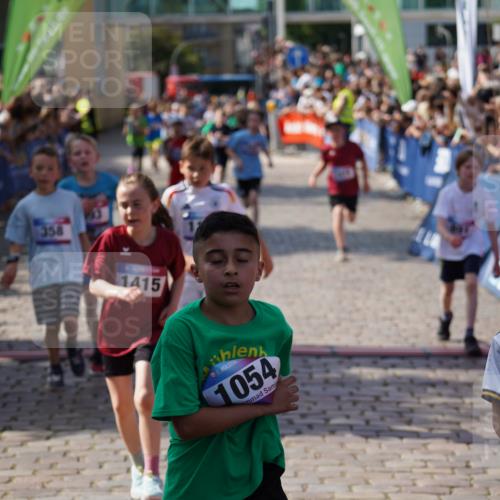 13.06.2025 - Holstenköstenlauf Felixshl http://msf.ph/oto/7924623 13.06.2025 16:21:05 Laufen 19, 352, 358, 361, 492, 722, 743, 891, 983, 993, 1003, 1054, 1061, 1075, 1143, 1144, 1275, 1277, 1397, 1415, 1416, 1425 meine-sportfotos.de