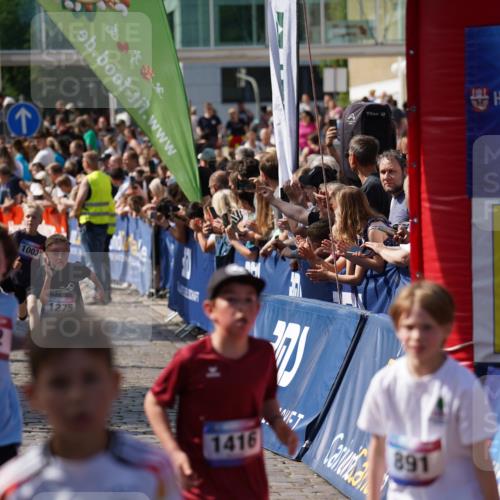 13.06.2025 - Holstenköstenlauf Felixshl http://msf.ph/oto/7924638 13.06.2025 16:21:07 Laufen 19, 156, 349, 352, 358, 361, 492, 722, 743, 891, 993, 1003, 1054, 1061, 1075, 1143, 1275, 1330, 1397, 1415, 1416, 1425 meine-sportfotos.de