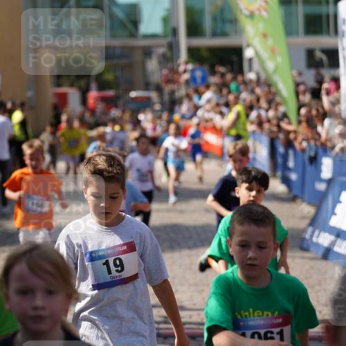 13.06.2025 - Holstenköstenlauf Felixshl http://msf.ph/oto/7924663 13.06.2025 16:21:14 Laufen 8, 19, 54, 156, 335, 349, 350, 361, 362, 477, 485, 557, 613, 617, 743, 749, 882, 884, 893, 990, 1003, 1061, 1075, 1139, 1176, 1330, 1425 meine-sportfotos.de