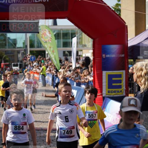13.06.2025 - Holstenköstenlauf Felixshl http://msf.ph/oto/7924707 13.06.2025 16:21:21 Laufen 8, 54, 161, 350, 362, 471, 477, 485, 487, 557, 613, 617, 733, 749, 882, 893, 990, 1072, 1139, 1176, 1434, 1937 meine-sportfotos.de