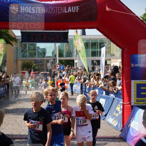 13.06.2025 - Holstenköstenlauf Felixshl http://msf.ph/oto/7924734 13.06.2025 16:21:26 Laufen 161, 471, 477, 484, 485, 487, 613, 622, 626, 733, 877, 1064, 1072, 1134, 1139, 1228, 1434, 1937 meine-sportfotos.de