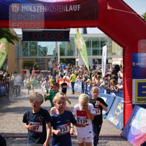 13.06.2025 - Holstenköstenlauf Felixshl http://msf.ph/oto/7924736 13.06.2025 16:21:26 Laufen 161, 471, 477, 484, 485, 487, 613, 622, 626, 733, 877, 1064, 1072, 1134, 1139, 1228, 1434, 1937 meine-sportfotos.de