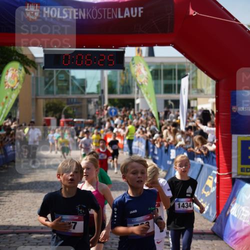 13.06.2025 - Holstenköstenlauf Felixshl http://msf.ph/oto/7924741 13.06.2025 16:21:27 Laufen 161, 471, 484, 487, 622, 626, 628, 733, 877, 1058, 1064, 1072, 1134, 1228, 1434, 1937 meine-sportfotos.de