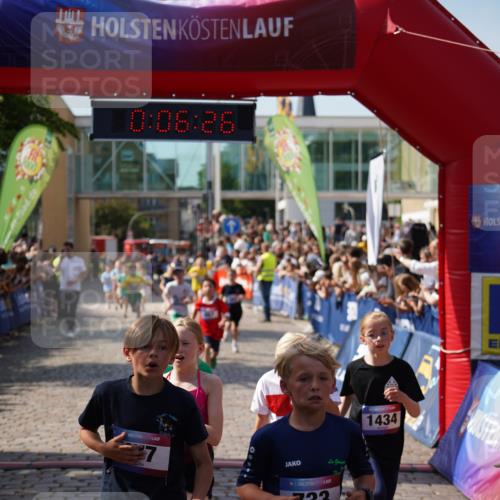 13.06.2025 - Holstenköstenlauf Felixshl http://msf.ph/oto/7924743 13.06.2025 16:21:27 Laufen 161, 471, 484, 487, 622, 626, 628, 733, 877, 1058, 1064, 1072, 1134, 1228, 1434, 1937 meine-sportfotos.de