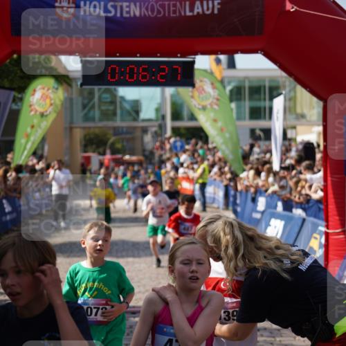 13.06.2025 - Holstenköstenlauf Felixshl http://msf.ph/oto/7924751 13.06.2025 16:21:29 Laufen 334, 364, 484, 487, 622, 626, 628, 733, 877, 1058, 1064, 1072, 1134, 1228, 1434 meine-sportfotos.de