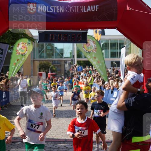 13.06.2025 - Holstenköstenlauf Felixshl http://msf.ph/oto/7924761 13.06.2025 16:21:32 Laufen 107, 114, 334, 364, 484, 487, 610, 622, 626, 628, 735, 877, 1058, 1064, 1134, 1228, 1326 meine-sportfotos.de