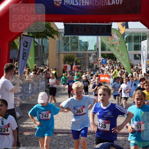 13.06.2025 - Holstenköstenlauf Felixshl http://msf.ph/oto/7924823 13.06.2025 16:21:44 Laufen 6, 104, 107, 120, 219, 363, 472, 493, 627, 735, 742, 753, 757, 876, 894, 1223, 1224, 1282, 1326, 1335, 1931 meine-sportfotos.de