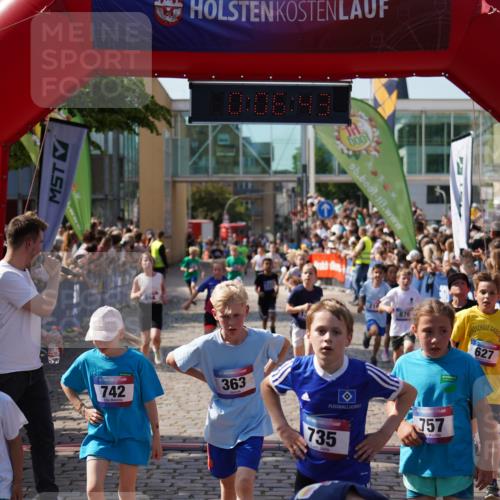 13.06.2025 - Holstenköstenlauf Felixshl http://msf.ph/oto/7924825 13.06.2025 16:21:44 Laufen 6, 104, 107, 120, 219, 363, 472, 493, 627, 735, 742, 753, 757, 876, 894, 1223, 1224, 1282, 1326, 1335, 1931 meine-sportfotos.de