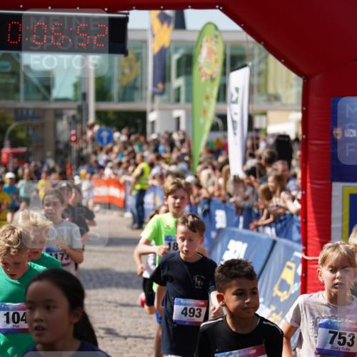 13.06.2025 - Holstenköstenlauf Felixshl http://msf.ph/oto/7924875 13.06.2025 16:21:53 Laufen 104, 111, 120, 472, 475, 493, 620, 623, 721, 748, 753, 875, 888, 982, 1173, 1177, 1223, 1325, 1847 meine-sportfotos.de