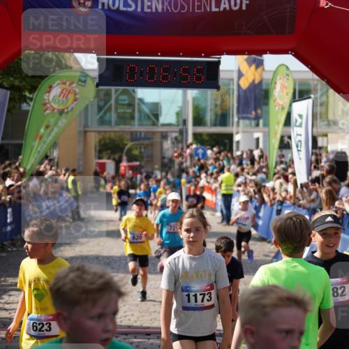 13.06.2025 - Holstenköstenlauf Felixshl http://msf.ph/oto/7924885 13.06.2025 16:21:57 Laufen 111, 475, 494, 620, 623, 624, 629, 721, 748, 875, 888, 982, 984, 1005, 1173, 1177, 1325, 1819, 1829, 1847 meine-sportfotos.de