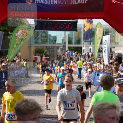 13.06.2025 - Holstenköstenlauf Felixshl http://msf.ph/oto/7924887 13.06.2025 16:21:57 Laufen 111, 475, 494, 620, 623, 624, 629, 721, 748, 875, 888, 982, 984, 1005, 1173, 1177, 1325, 1819, 1829, 1847 meine-sportfotos.de