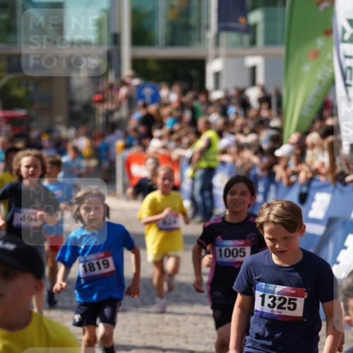 13.06.2025 - Holstenköstenlauf Felixshl http://msf.ph/oto/7924914 13.06.2025 16:22:02 Laufen 360, 494, 496, 620, 624, 629, 721, 748, 752, 888, 984, 1005, 1177, 1325, 1432, 1819, 1826, 1829 meine-sportfotos.de